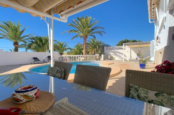 3 bed villas in Moraira