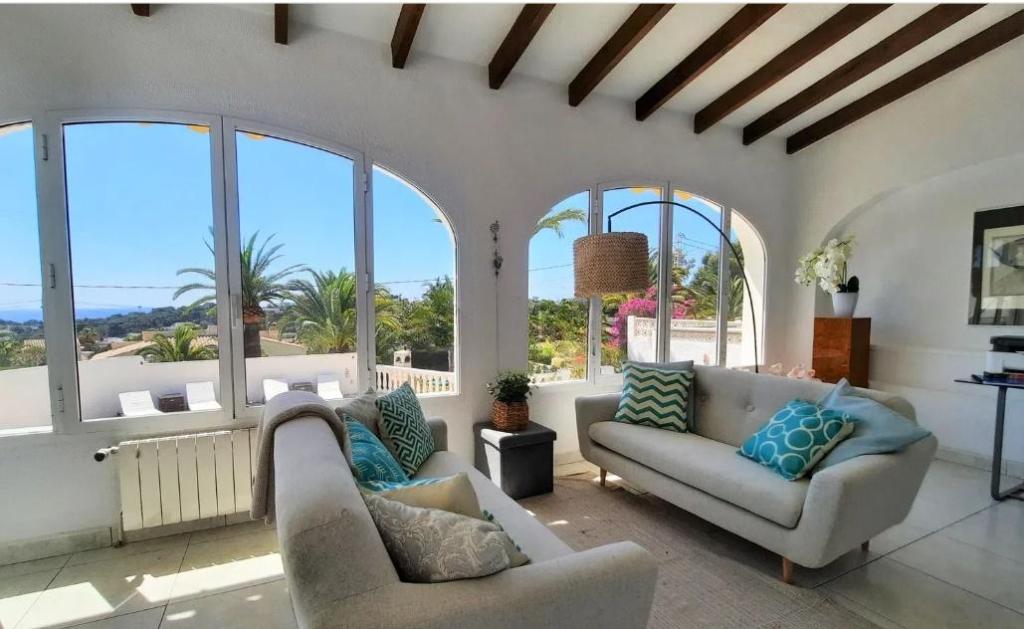 3 bed villas in Moraira