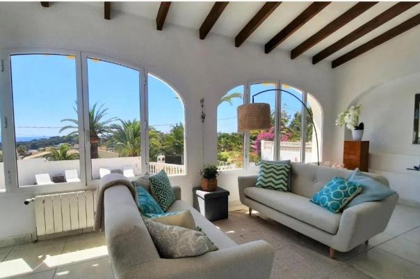 3 bed villas in Moraira