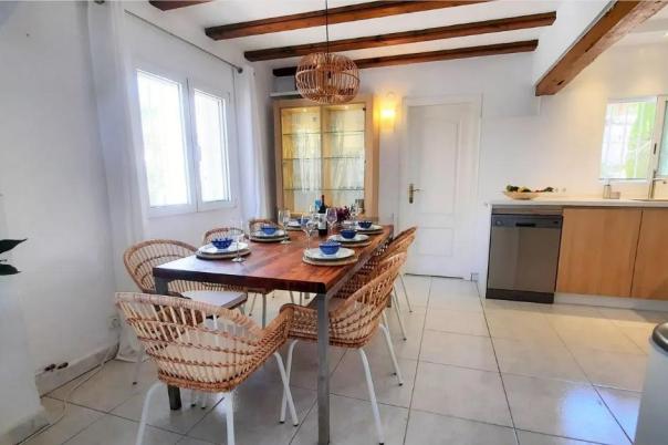 3 bed villas in Moraira