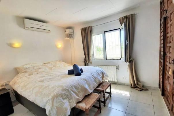 3 bed villas in Moraira