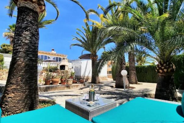 3 bed villas in Moraira
