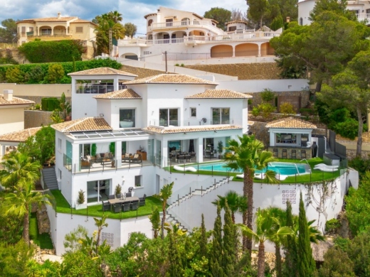 5 bed villa in Moraira