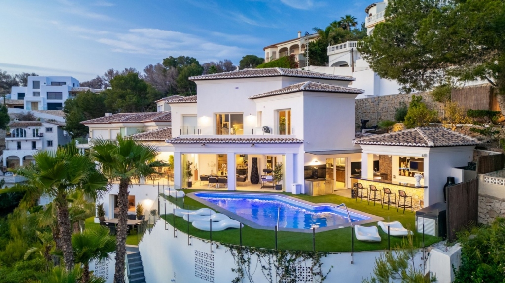 5 bed villa in Moraira