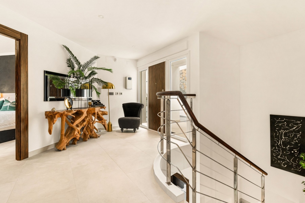 5 bed villa in Moraira