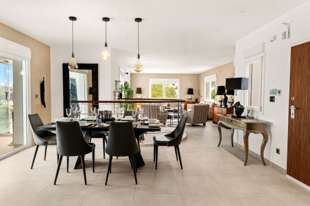 5 bed villa in Moraira