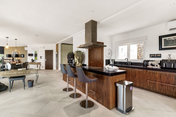 5 bed villa in Moraira