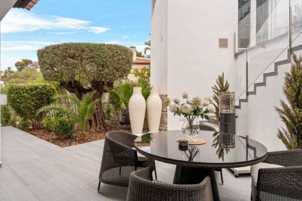 5 bed villa in Moraira