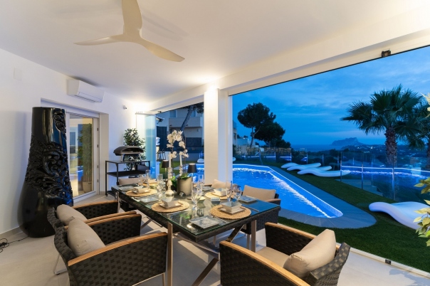 5 bed villa in Moraira