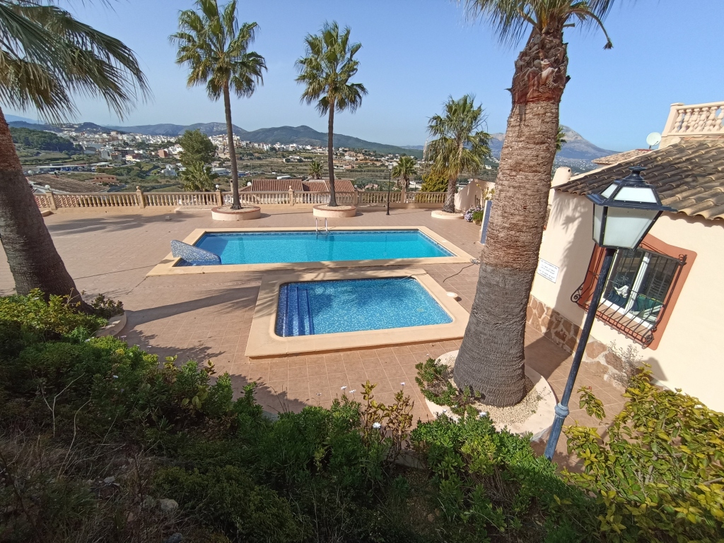 3 bed bungalow in Benitachell
