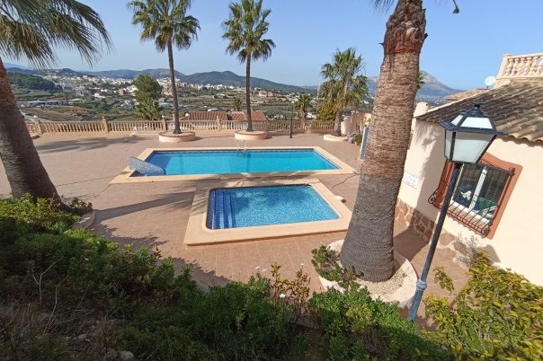 3 bed bungalow in Benitachell