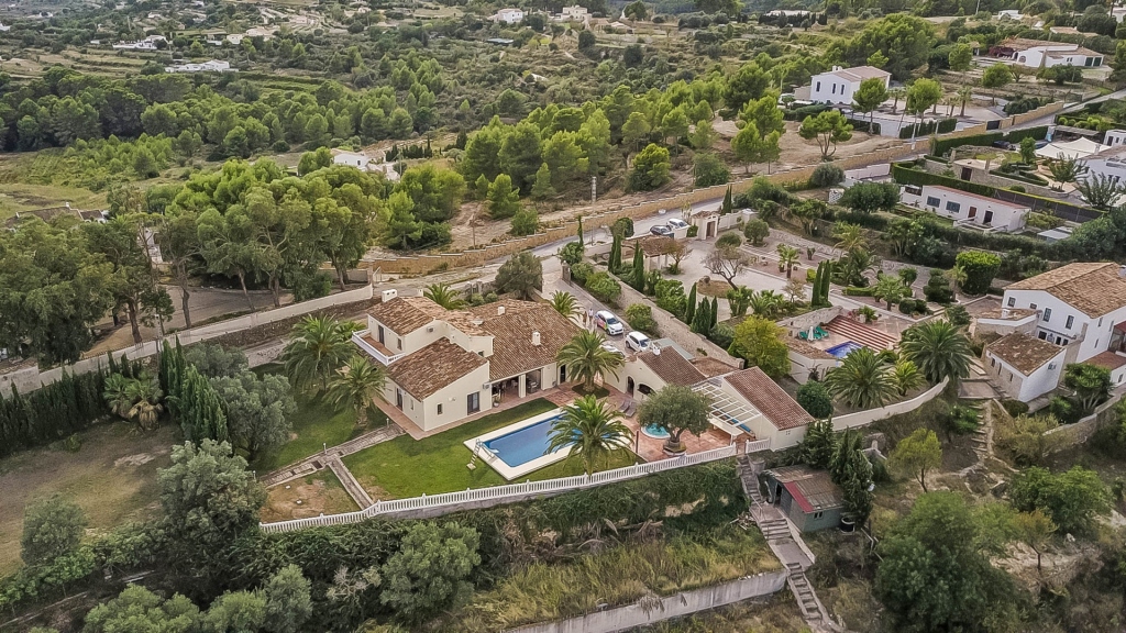 7 bed finca in Benissa