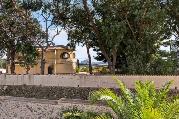7 bed finca in Benissa