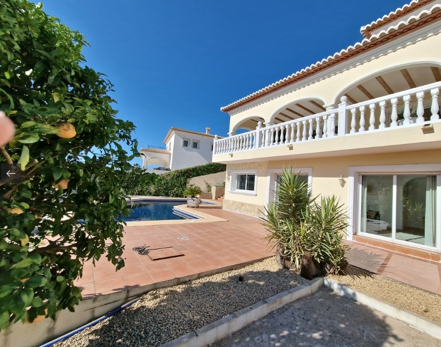 4 bed villa in Moraira