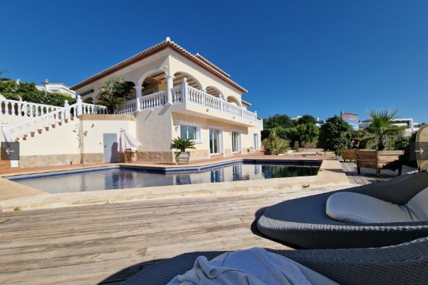 4 bed villa in Moraira