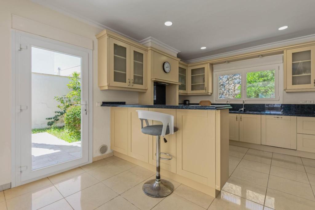 4 bed villas in Moraira