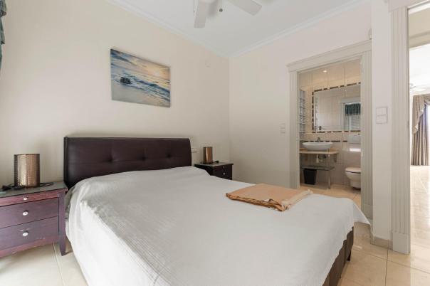 4 bed villas in Moraira