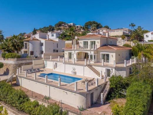 4 bed villas in Moraira