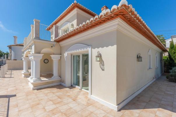 4 bed villas in Moraira