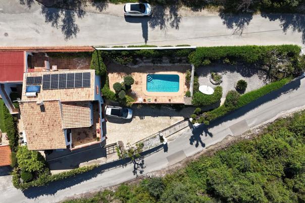 4 bed villa in Orba