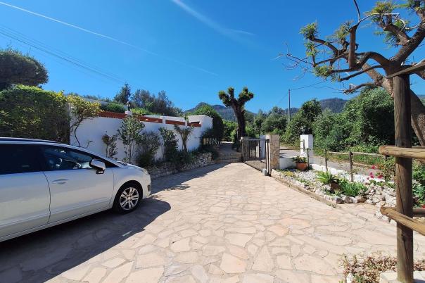 4 bed villa in Orba