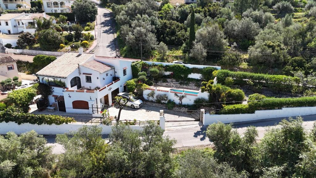 4 bed villa in Orba