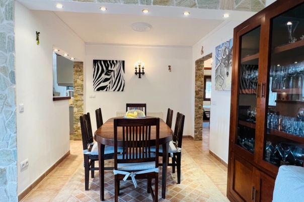 4 bed villa in Benitachell