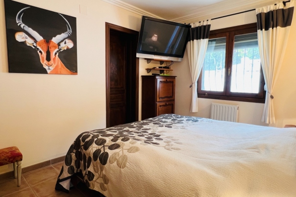 4 bed villa in Benitachell