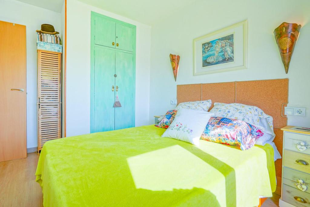 2 bed apartment in Denia