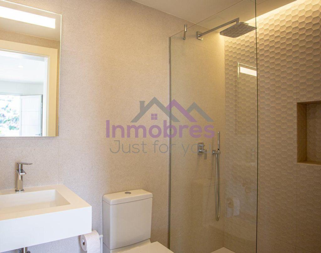 4 bed casa / chalet in Benitachell