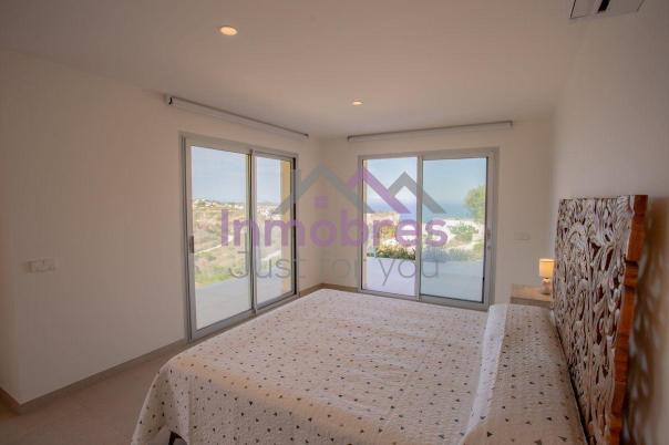 4 bed casa / chalet in Benitachell