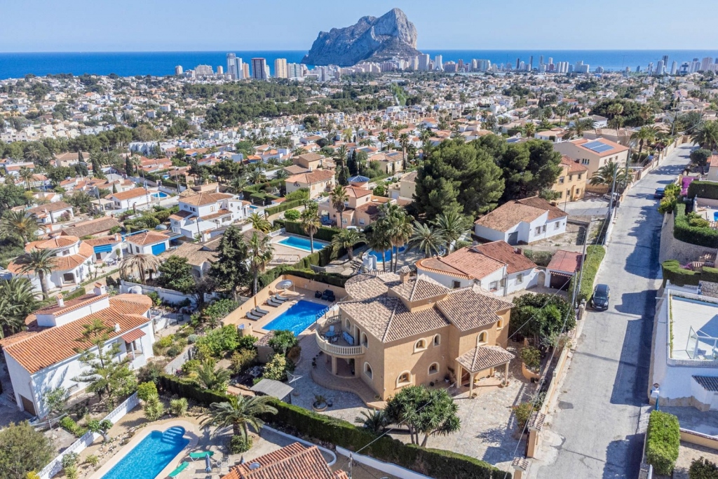 4 bed villa in Calpe