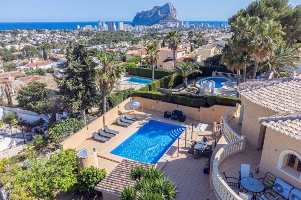 4 bed villa in Calpe