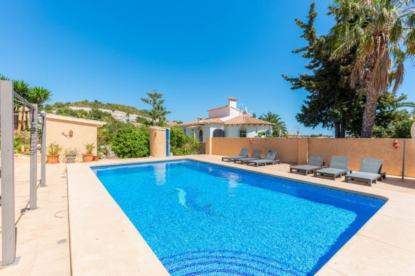 4 bed villa in Calpe