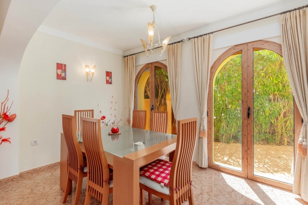 4 bed villa in Calpe