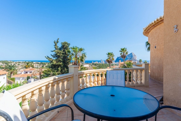 4 bed villa in Calpe