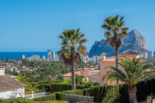 4 bed villa in Calpe