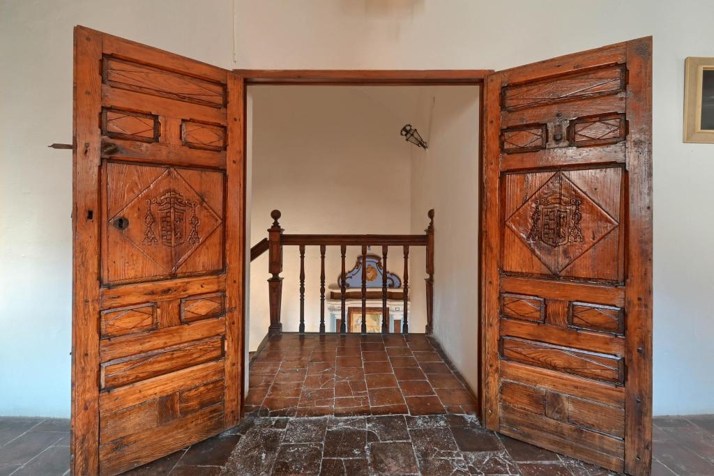 5 bed villas in Denia