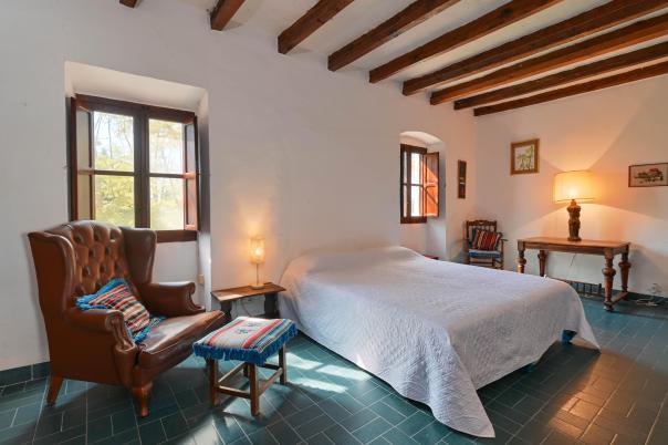 5 bed villas in Denia