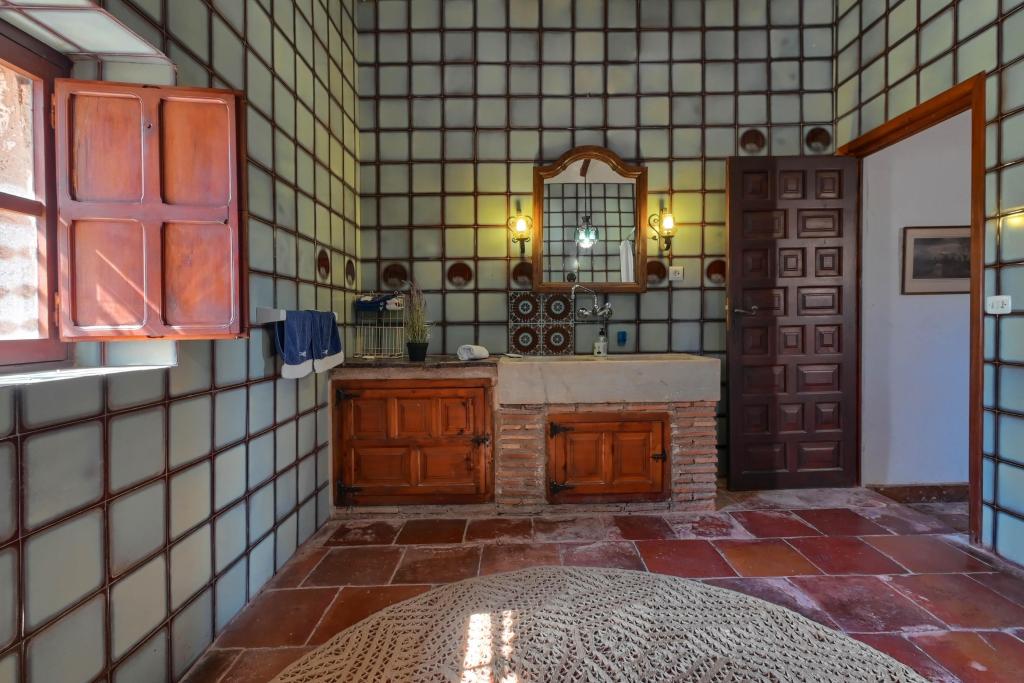 5 bed villas in Denia