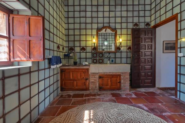 5 bed villas in Denia