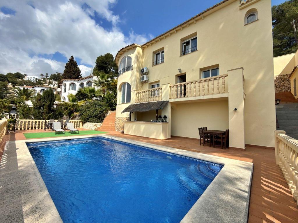 7 bed villa in Benissa