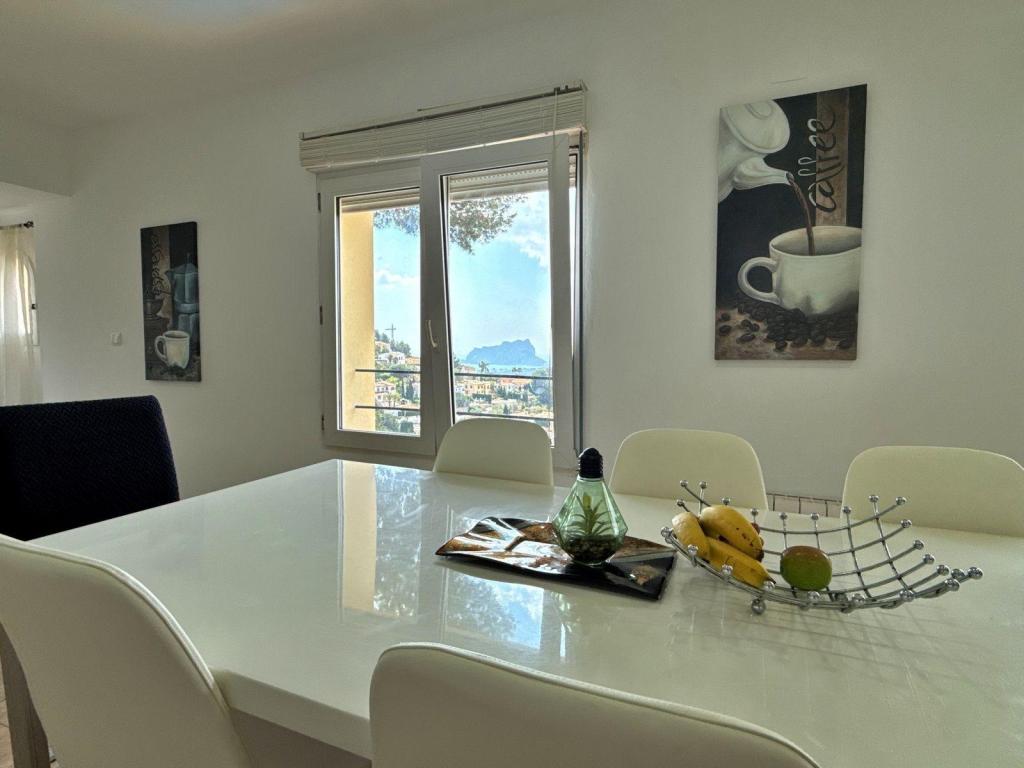 7 bed villa in Benissa