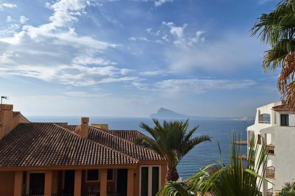 3 bed apartment in Altea