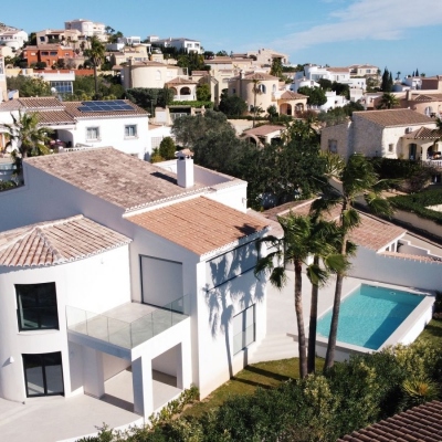 5 bed villa in Benitachell
