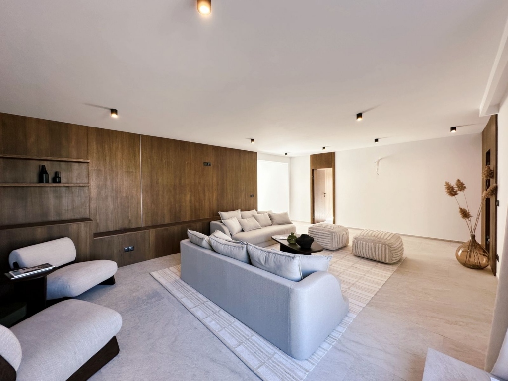 5 bed villa in Benitachell