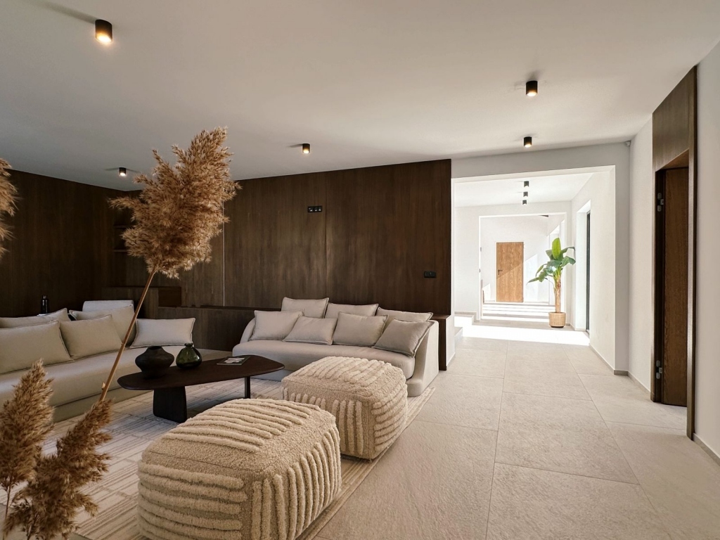 5 bed villa in Benitachell