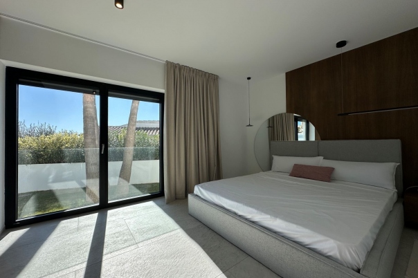 5 bed villa in Benitachell