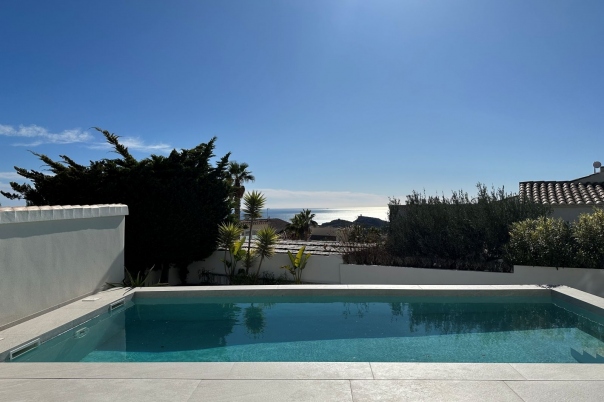 5 bed villa in Benitachell