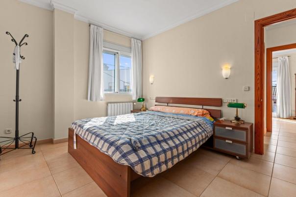 5 bed town_house in Pedreguer